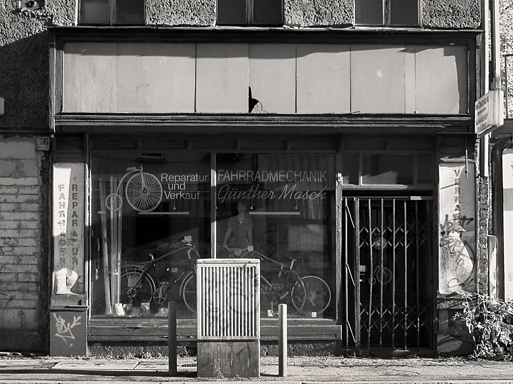 Christoph Radke, Berlin, Rosenthaler Straße, 2001